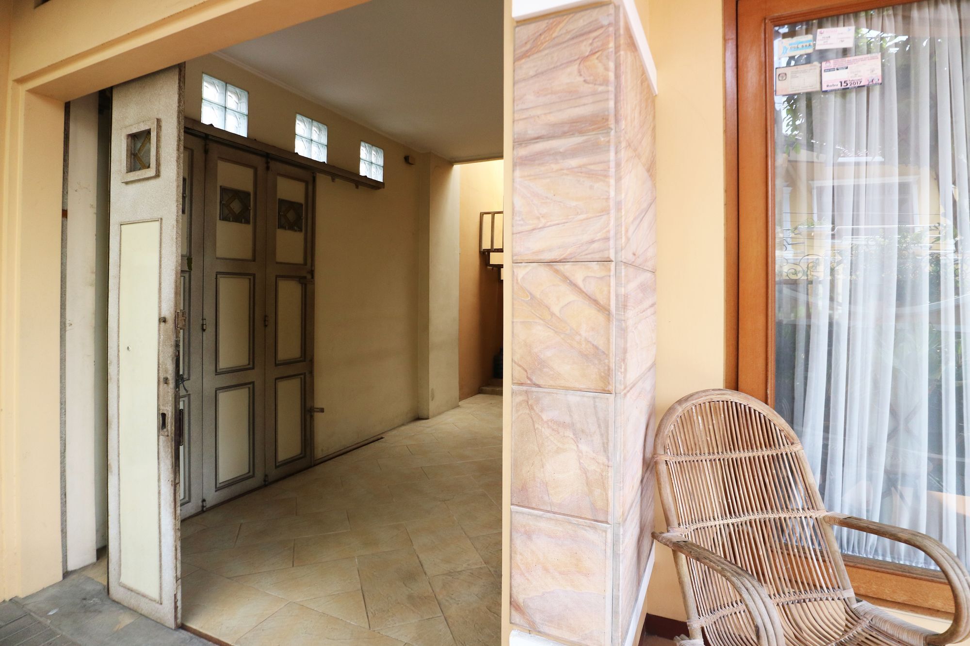 Maharani Guesthouse Tebet Syariah Jakarta Exterior foto